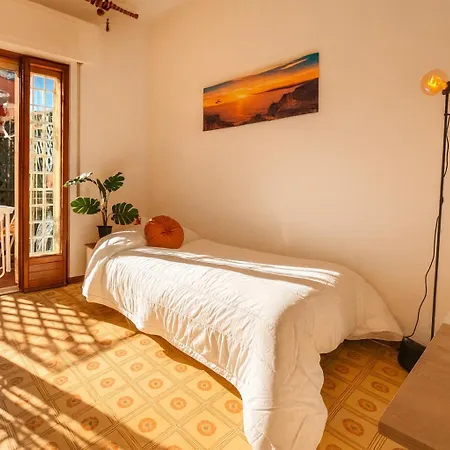 Apartament 5 Min From Bus Stop- Wi-fi & Relax-